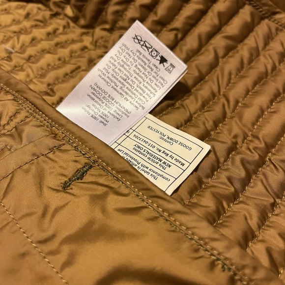 Eddie Bauer Vest - Picture 4 of 4